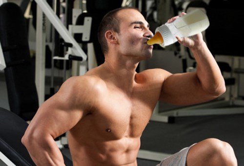 Những lợi ích của việc uống sữa khi tập thể hình không thể bỏ qua