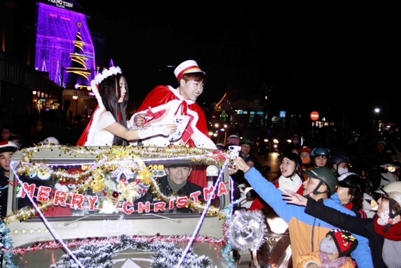 Những hoạt động ý nghĩa trong đêm giáng sinh