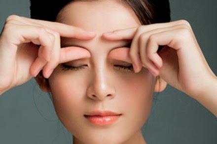 Hướng dẫn bí quyết massage đầu giảm xua tan căng thẳng mệt mỏi